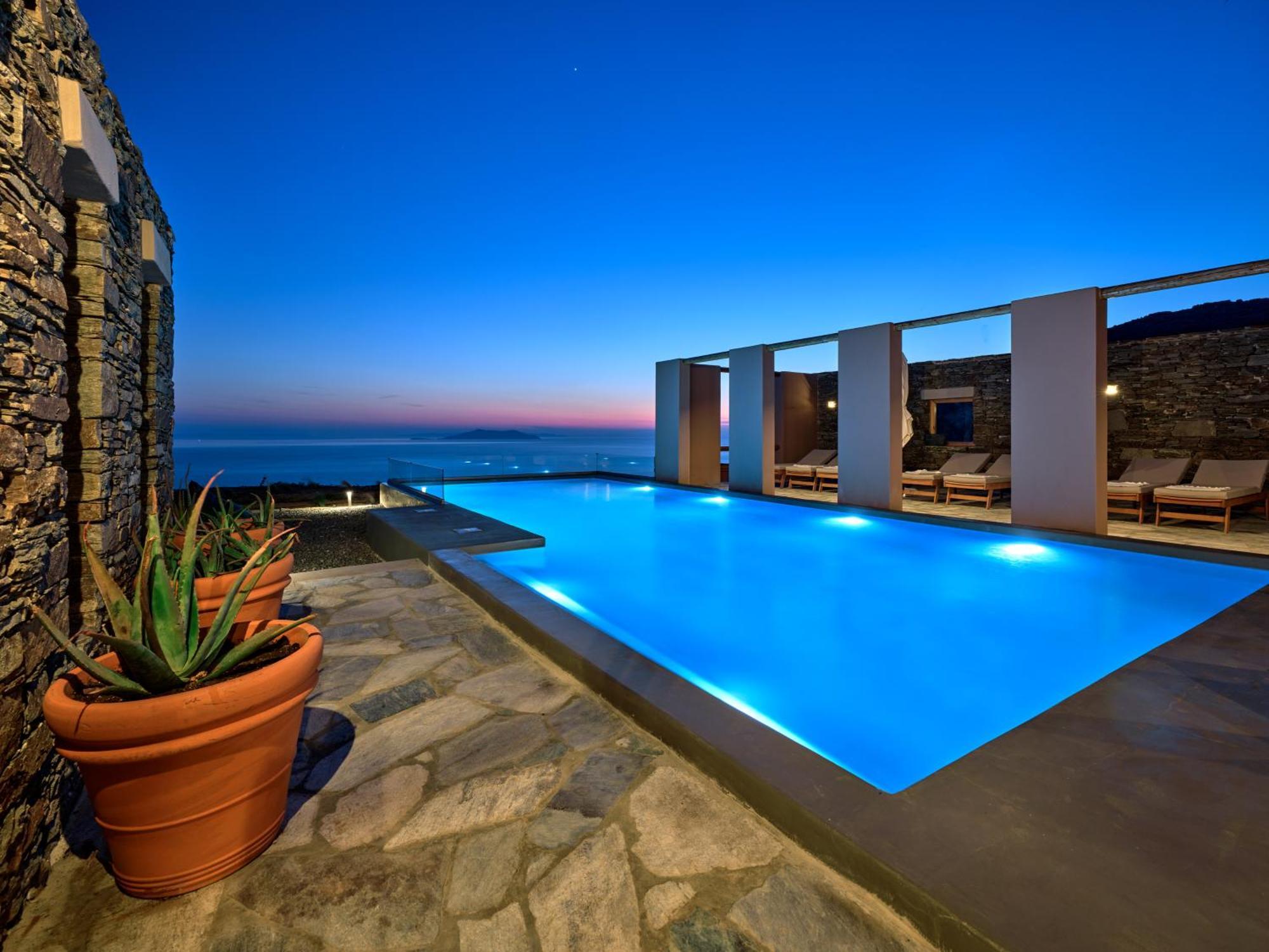 Under The Sun Cycladic Village Hotel *